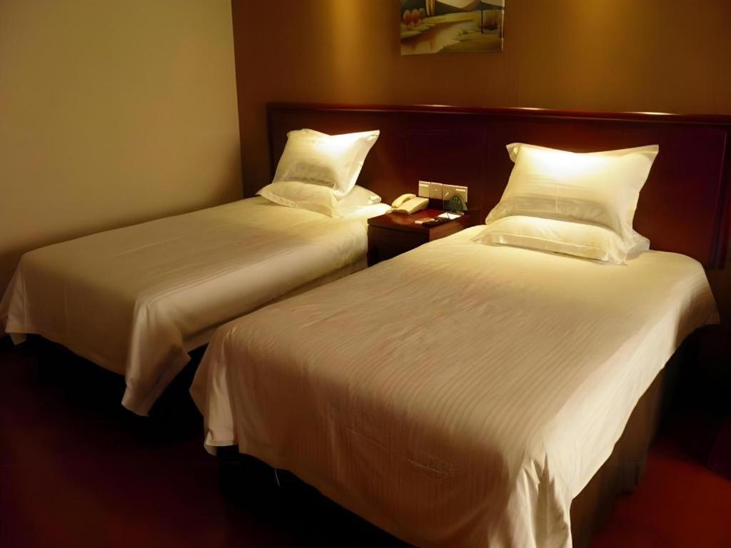 Greentree Inn Xi'An Bell And Drum Tower Food Street Ancient City Wall Ximen Express Hotel Exterior foto